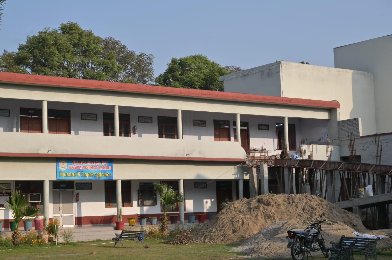 Campus View 19